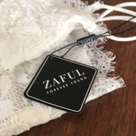 Gifted w purchase NWT White Lace Cami - Picture 3 of 5